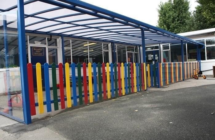  مظلات مدارس مكة