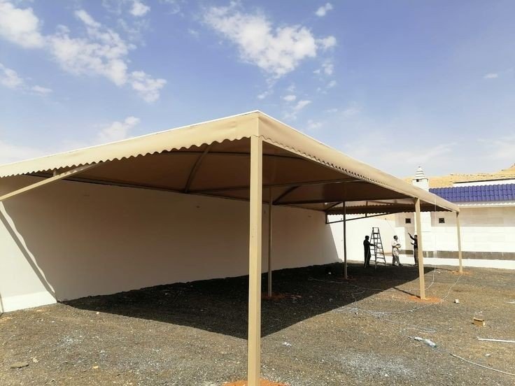 مظلات سيارات للمواقف العامة