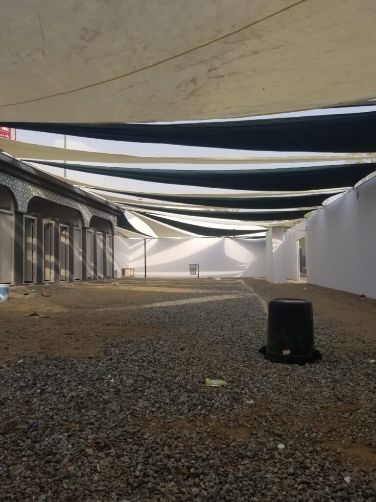 مظلات ممرات الحجاج
