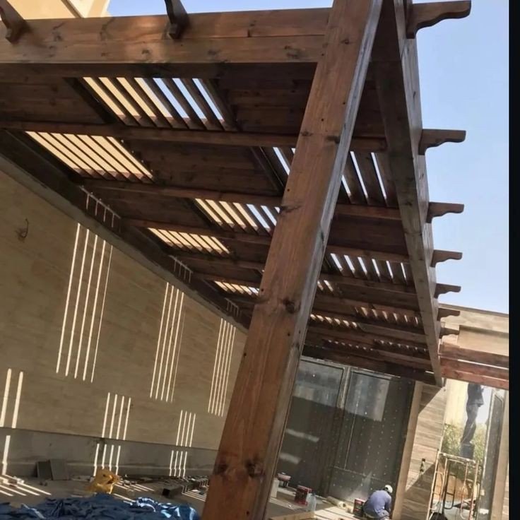 برجولات خشبية مكة بتصاميم تناسب جميع المساحات